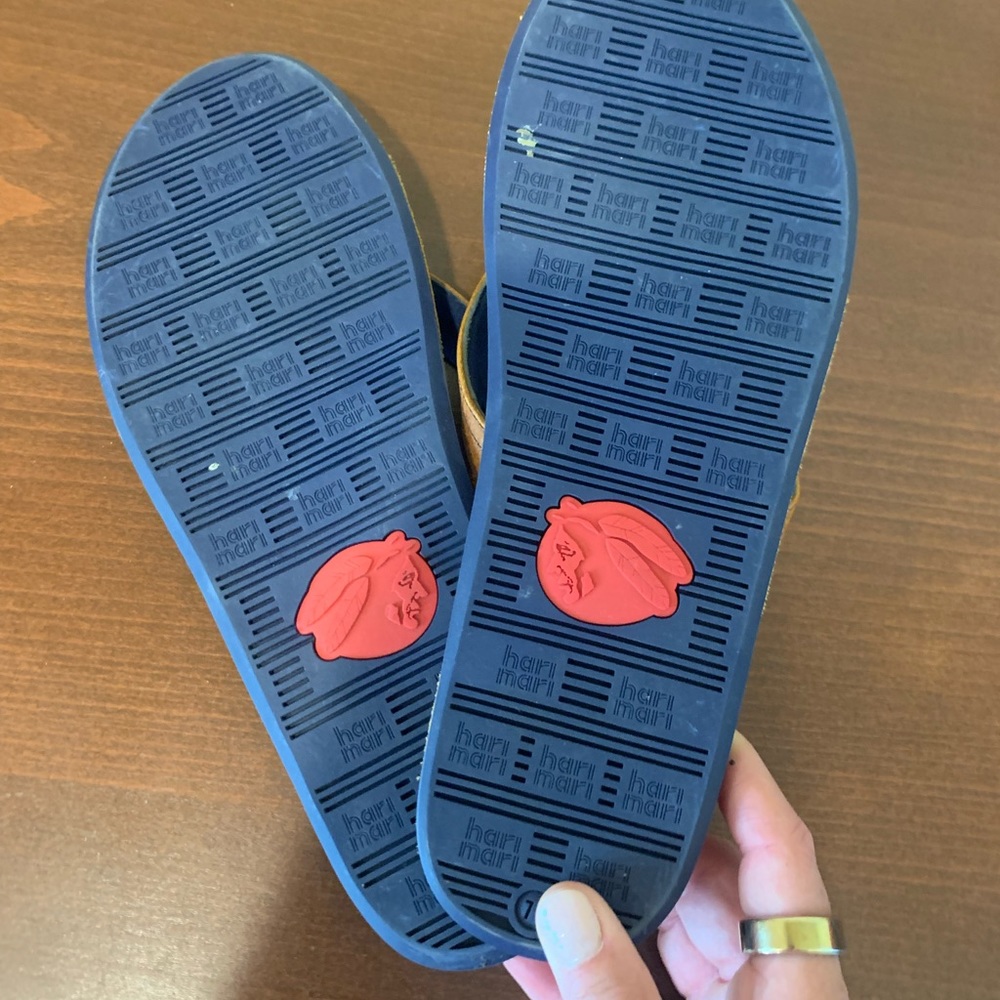 Sandals - Picture 4 of 4